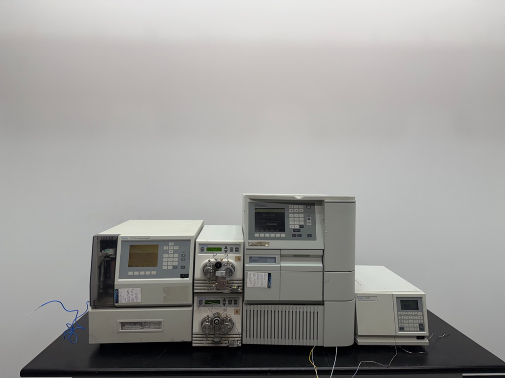 Image of Waters Alliance High-Performance Liquid Chromatography System